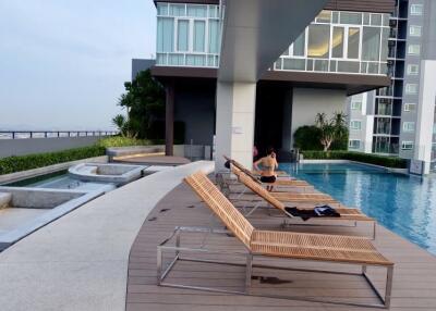 New Centric Sea Condo for Sale in Pattaya