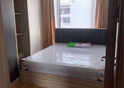 2 bed Duplex in JRY RAMA 9 CONDOMINIUM Huai Khwang District D015041