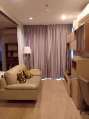 1 bed Condo in Ideo Q Chula-Samyan Mahaphruettharam Sub District C015038