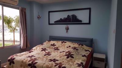 2 bed Condo in The Parkland Bangna Condominium Bang Na Sub District C015019