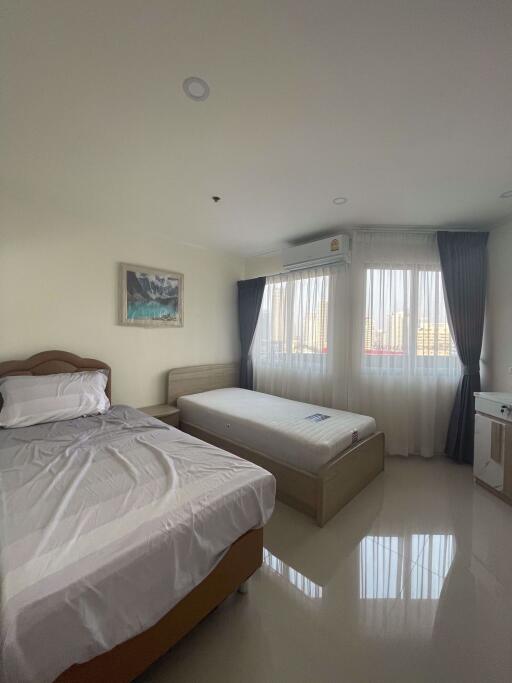 2 bed Condo in Wittayu Complex Makkasan Sub District C014983