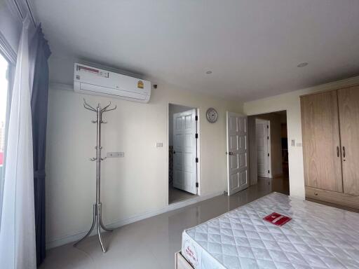 2 bed Condo in Wittayu Complex Makkasan Sub District C014983