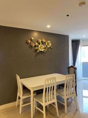 2 bed Condo in Wittayu Complex Makkasan Sub District C014983