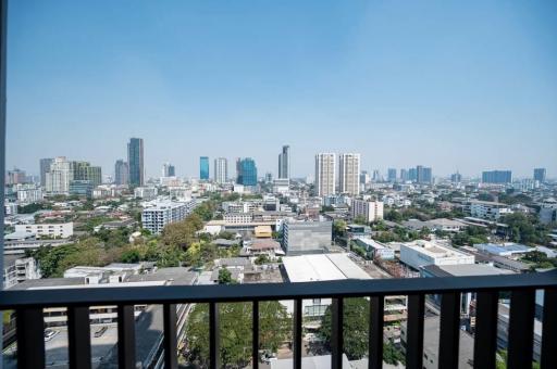 1 bed Condo in XT Ekkamai Khlong Tan Nuea Sub District C014975