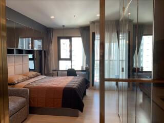 Studio bed Condo in Life One Wireless Lumphini Sub District C014974