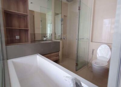 1 bed Condo in The ESSE Asoke Khlong Toei Nuea Sub District C014956