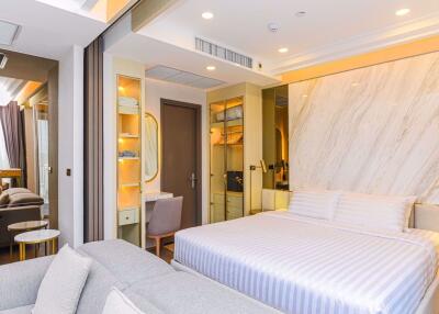 1 bed Condo in Ashton Chula - Silom Mahaphruettharam Sub District C014949