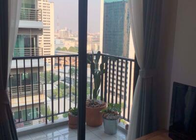 1 bed Condo in The Vertical Aree Samsennai Sub District C014944