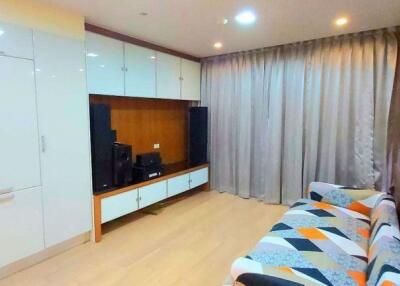1 bed Condo in Noble Ambience Sarasin Pathum Wan District C014915