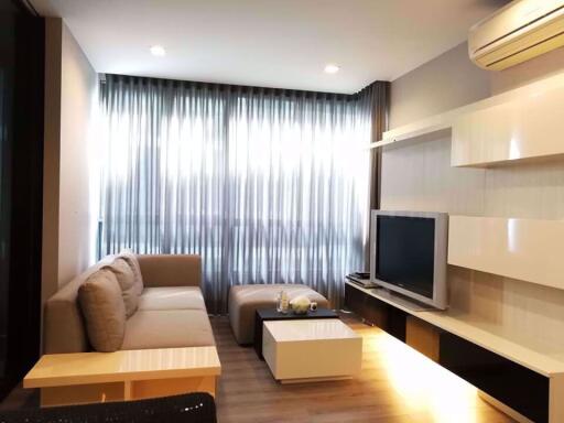 1 bed Condo in The Room Sukhumvit 40 Phra Khanong Sub District C014894