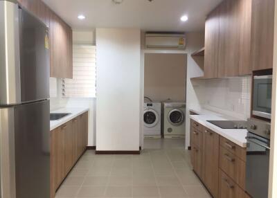 2 bed Condo in 31 Residence Khlong Tan Nuea Sub District C014884