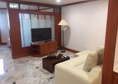 1 bed Condo in Supalai Place Condominium Khlong Tan Nuea Sub District C014881