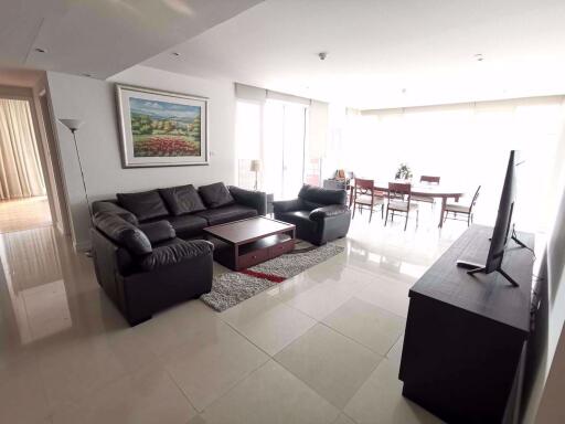 3 bed Condo in Fullerton Sukhumvit Khlongtoei Sub District C014876