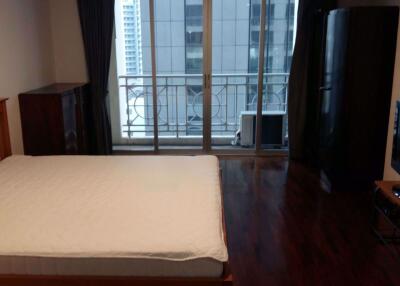 1 bed Condo in Asoke Place Khlong Toei Nuea Sub District C014870