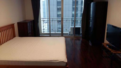 1 bed Condo in Asoke Place Khlong Toei Nuea Sub District C014870