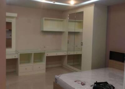 2 bed Condo in JC Tower Khlong Tan Nuea Sub District C014862