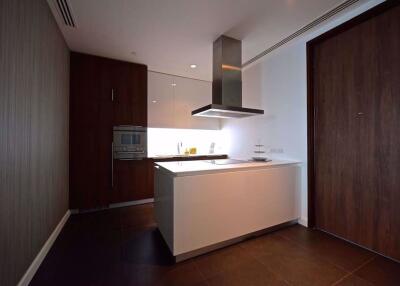 2 bed Condo in 185 Rajadamri Lumphini Sub District C014859