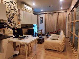 1 bed Condo in The Light House Khlong San District C014855