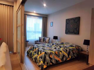 1 bed Condo in The Light House Khlong San District C014855