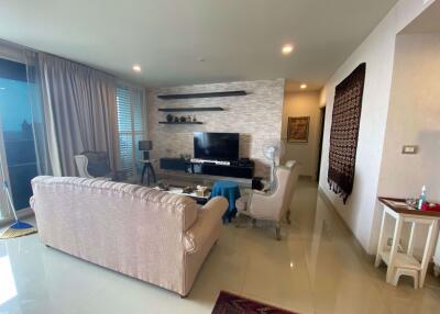 3 bed Condo in Watermark Chaophraya Khlong Ton Sai Sub District C014811