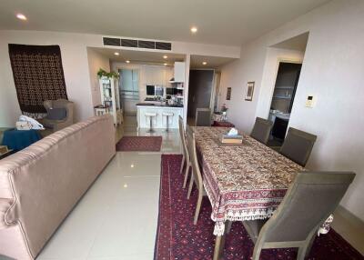 3 bed Condo in Watermark Chaophraya Khlong Ton Sai Sub District C014811