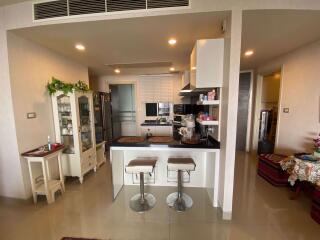 3 bed Condo in Watermark Chaophraya Khlong Ton Sai Sub District C014811