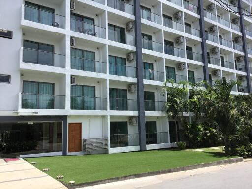 Club Royal C Condo for Sale in Naklua