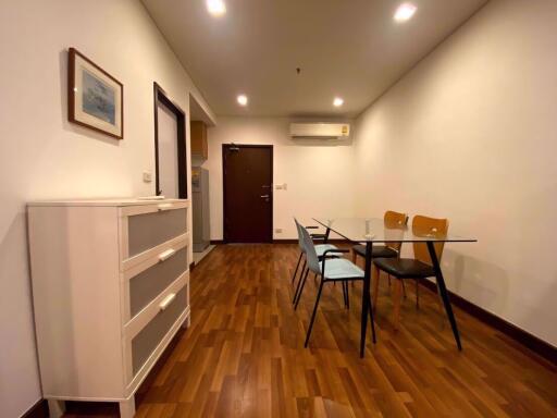 1 bed Condo in Le Luk Phrakhanongnuea Sub District C014762