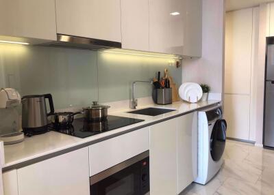 2 bed Condo in Hyde Sukhumvit 11 Khlong Toei Nuea Sub District C014753