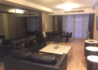 2 bed Condo in Harmony Living Sukhumvit 15 Khlong Toei Nuea Sub District C014747