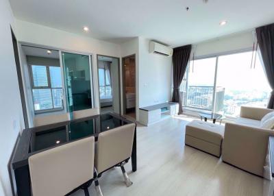 2 bed Condo in Life Ratchadapisek Huai Khwang Sub District C014746