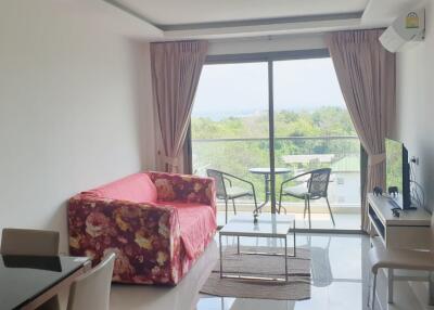 Club Royal D Condo for Sale in Naklua