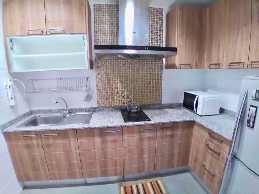 1 bed Condo in Modern Town Khlong Tan Nuea Sub District C014736