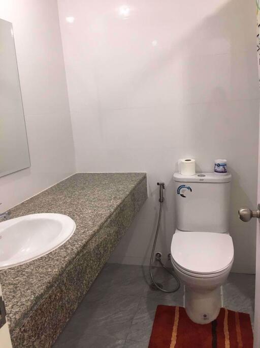 2 ห้องนอน, 2 ห้องน้ำ คอนโด ราคา ฿ 10,000,000