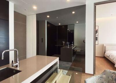 1 bed Condo in Saladaeng One Silom Sub District C014720