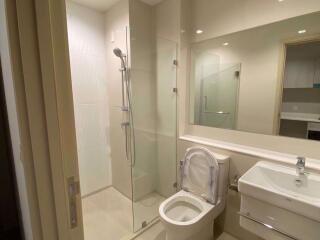 Studio bed Condo in Life One Wireless Lumphini Sub District C014717