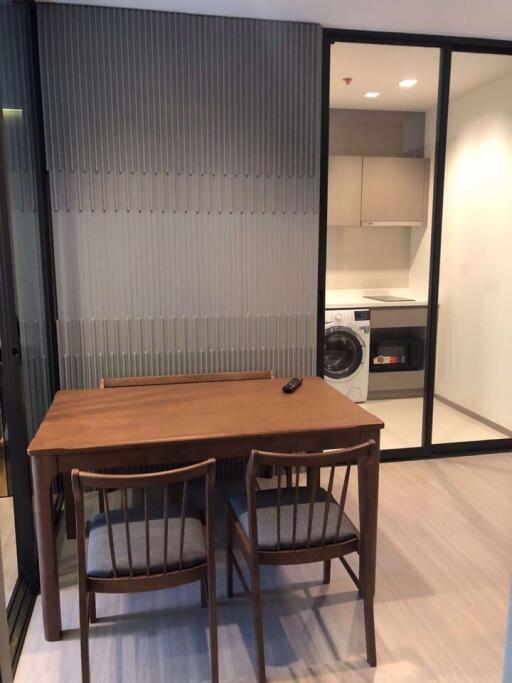 1 bed Condo in LIFE Asoke - Rama 9 Makkasan Sub District C014696