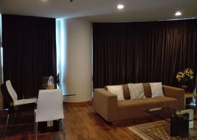 1 bed Condo in Le Luk Phrakhanongnuea Sub District C014681