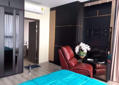 2 bed Condo in Ideo Mobi Sukhumvit Bangchak Sub District C014643