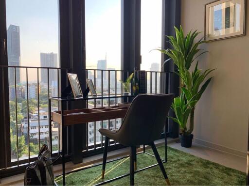 1 bed Condo in BEATNIQ Sukhumvit 32 Khlongtan Sub District C014629