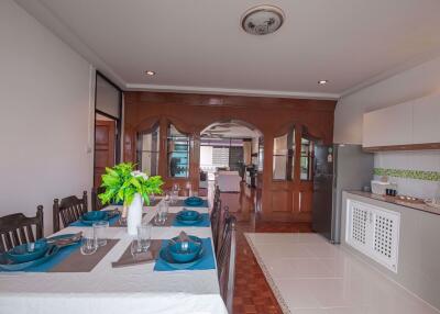 3 bed Condo in Swasdi Mansion Khlong Toei Nuea Sub District C014593