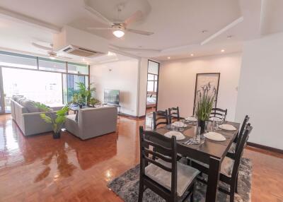 3 bed Condo in Swasdi Mansion Khlong Toei Nuea Sub District C014590