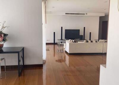 3 bed Condo in Prime Mansion One Khlong Toei Nuea Sub District C014581