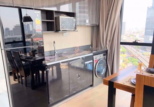 2 bed Condo in Ashton Chula - Silom Mahaphruettharam Sub District C014580