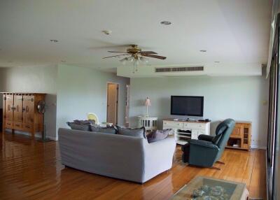 4 bed Condo in Prime Mansion One Khlong Toei Nuea Sub District C014572