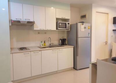 1 bed Condo in The Clover Khlong Tan Nuea Sub District C014535