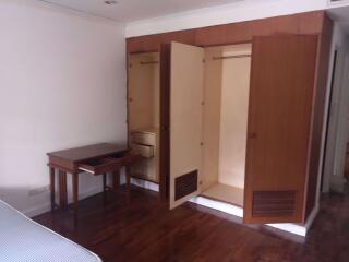 3 bed Condo in MSI III Garden Khlongtoei Sub District C014533