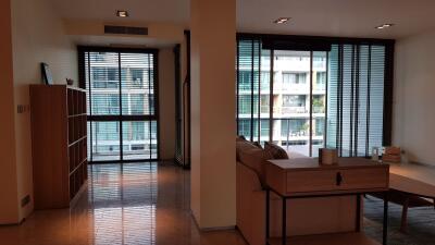 3 bed Condo in Ficus Lane Phra Khanong Sub District C014520