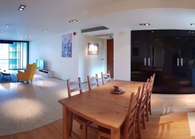 3 bed Condo in Ficus Lane Phra Khanong Sub District C014520