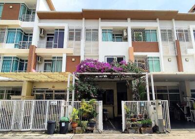 3Storey Home for Sale in Jomtien Pattaya